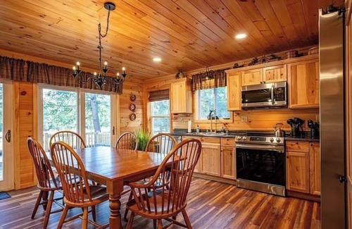 Old Forge House | Waterfront house in tranquil Thendara Old Forge Area