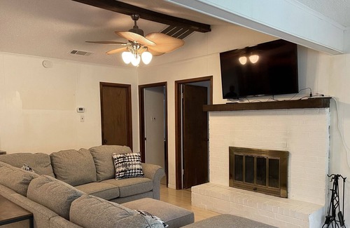 Tool House | Waterfront House on Cedar Creek with Private Boat Slip/Dock