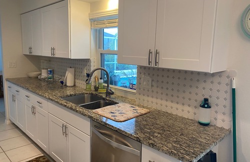 Port Charlotte House | Waterfront! Immaculate & Serene 3/2 Heated pool at home on saltwater sailboat canal