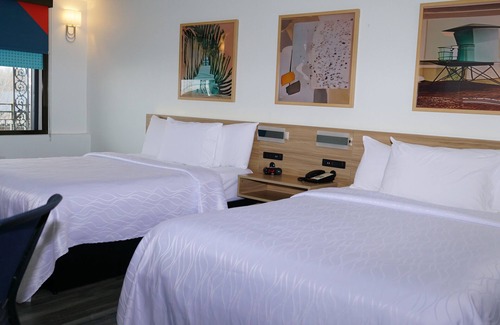 Essington Hotel | Waterfront Inn PHL Airport