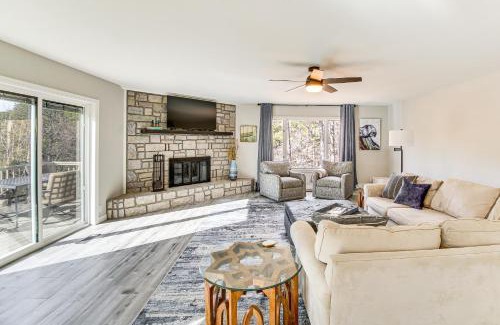 Hot Springs Village House | Waterfront Lake Coronado Home with Deck and Views