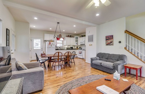 Windwood Coves House | Waterfront Lake Anna Home: Kayaks & Private Dock