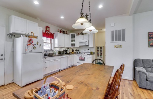 Windwood Coves House | Waterfront Lake Anna Home: Kayaks & Private Dock