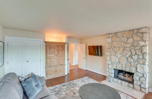 Lake Arrowhead House | Waterfront Lake Arrowhead Townhome with Balconies!