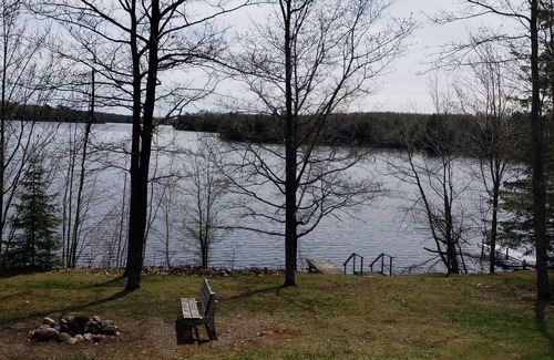Hayward Cabin | Waterfront Lake Cabin