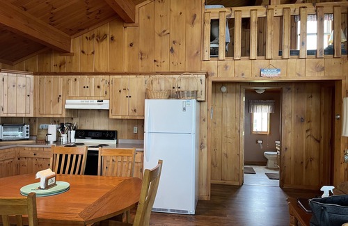 Cape Vincent Cottage | Waterfront Lake Lodge in the Thousand Islands