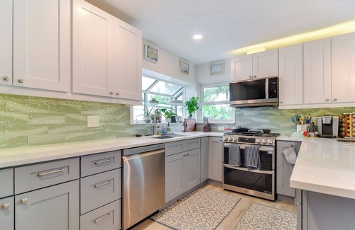 Anona House | Waterfront Largo Home w/Canal Access + Boat Dock