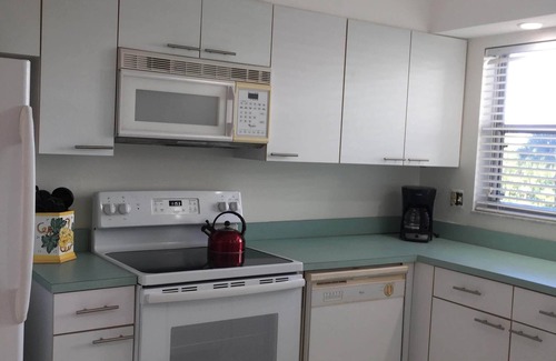 Highland Beach Condo | Waterfront Living with Private Beach