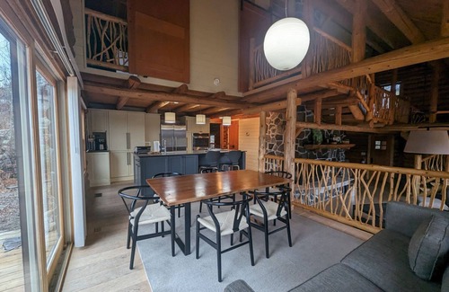 Grand Marais Cabin | Waterfront Log Cabin on Lake Saganaga with Motor Exempt Permit Available.