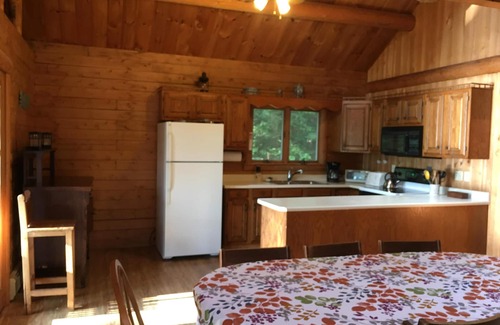 Waterford House | Waterfront Log Home on Quiet Lake - 25 Minutes -Sunday River Ski