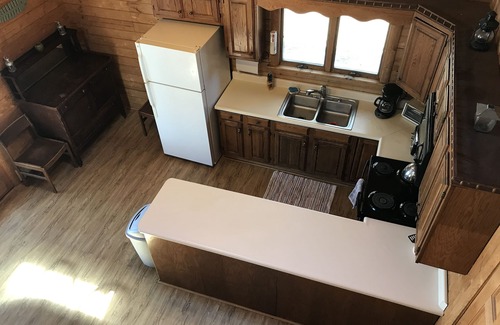 Waterford House | Waterfront Log Home on Quiet Lake - 25 Minutes -Sunday River Ski