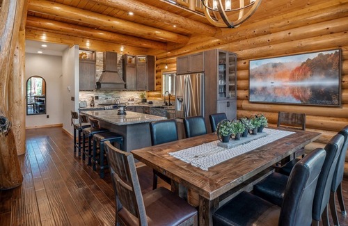 Sagle House | Waterfront Luxe Log Home, Private Dock, Hot Tub & Pickleball