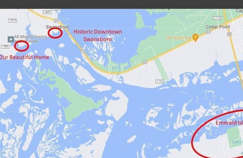 Swansboro House | Waterfront Luxury that Sleeps 12 with Great Views