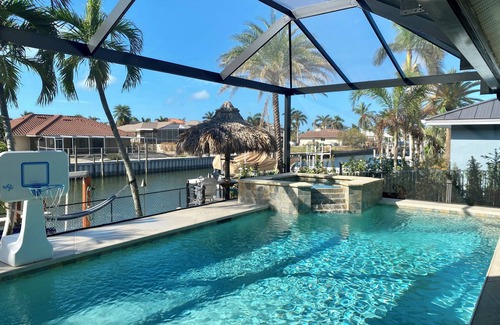 Marco Island Villa | Waterfront Marco HomenPool/Tiki/BikeToTheBeach/Dock w/DirectOceanAccess