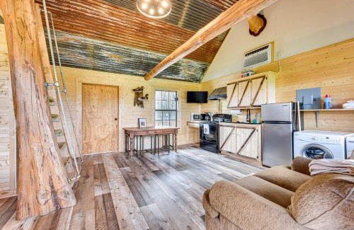 Marksville Apartment | Waterfront Marksville Studio with Dock!