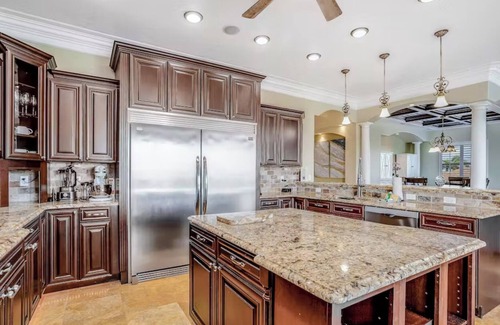 Mariner House | Waterfront Mediterranean Mansion