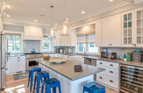 Southold House | Waterfront, New Construction North Fork Beach House