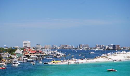 Florida Panhandle House | Waterfront Newly Renovated and Decorated 3brs home