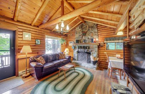 Newport House | Waterfront Newport Vacation Rental on Sacheen Lake