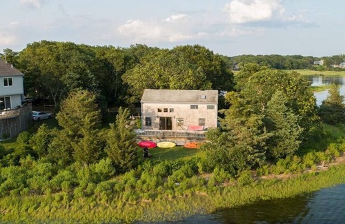 Pocasset House | Waterfront Oasis on the Cape.