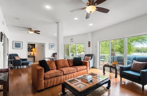 Annapolis House | Waterfront Oasis w Boat Dock & Backyard BBQ