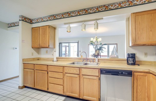 Ocean Pines House | Waterfront Ocean Pines Vacation Home w/Boat Dock!