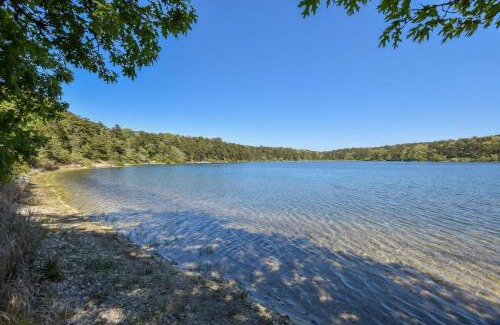 West Chatham House | Waterfront on Pond w Private Beach