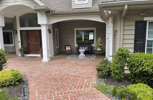 Elkton House | Waterfront: Panoramic Views/Pickleball coming soon/Hot Tub/Pool/Sleeps 16