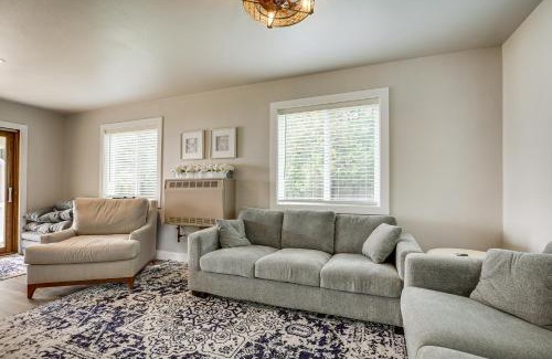 Pelican Lake House | Waterfront Pelican Lake Cottage with Lake Access!