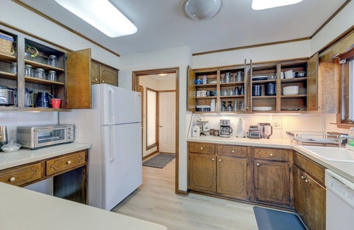 Pine Knoll Shores House | Waterfront Pine Knoll Shores Gem w/Boat Dock