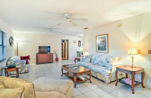 Port Saint Lucie House | Waterfront Port St Lucie Home with Lanai and Pool