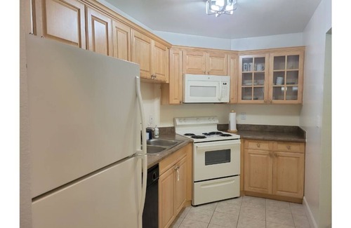 Tierra Verde Condo | Waterfront Relaxing Condo-heated pool & spa- near Fort Desoto