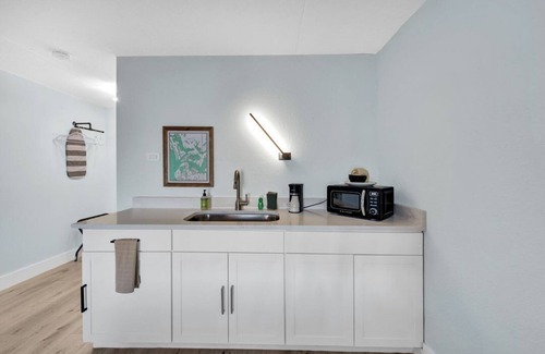 Isles of Capri Condo | Waterfront Retreat | Isles of Capri | Marco Island