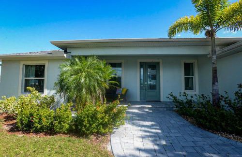 Port Charlotte - Charlotte Harbor House | Waterfront Retreat, Heated Pool, Fishing
