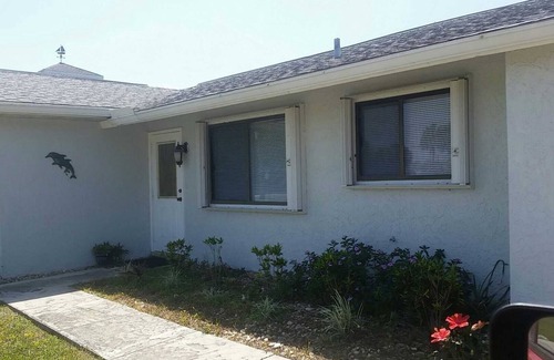 Port Charlotte House | Waterfront Sailboat Access Canal! Pets Welcome! Nice Sunroom! Great Location!