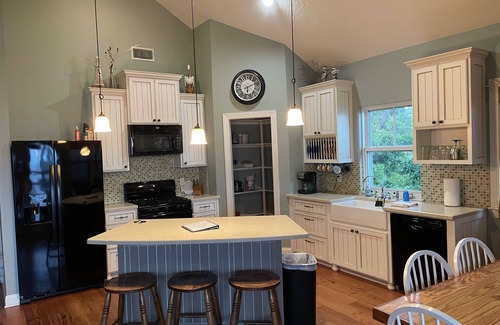 Ocean Springs House | Waterfront Serenity with great views of Horn Island!
