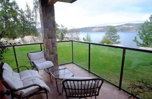 Central Okanagan Apartment | Waterfront Spacious One Bedroom Condo