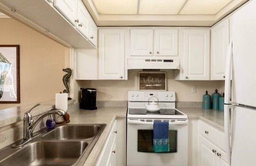 Belle Vista Condo | WATERFRONT & STEPS TO THE BEACH ~ Just REDUCED for September/October!