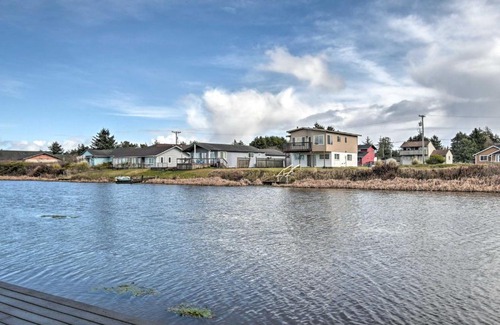 Ocean Shores Apartment | Waterfront Vacation Rental in Ocean Shores