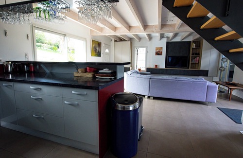 Bayonne House | Waterfront villa - Swimming pool and tennis court