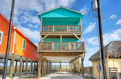 Flour Bluff House | Waterfront w Bay Views Shared Pool Boat Dock Marlin Madness by AvantStay