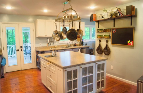 Worcester County House | Waterfront w/Kayaks Firepit 100Mbs Inet EV Chrgr Near Assateague, Berlin, OC!