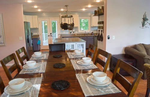Worcester County House | Waterfront w/Kayaks Firepit 100Mbs Inet EV Chrgr Near Assateague, Berlin, OC!
