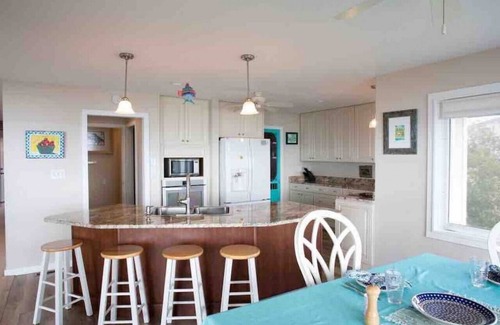 Morehead City House | Waterfront w/New Saltwater Heated Pool, Private Pier and Basketball Hoop.