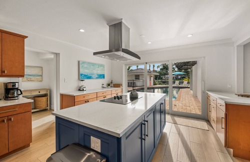 Saint Armands Key House | Waterfront w/Putting Green, Heated Pool, Dock -Manatee Cove