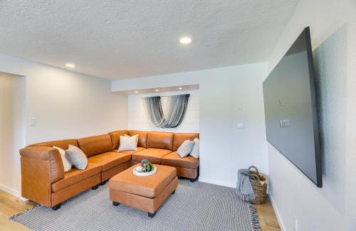 Olympia House | Waterfront Washington Getaway with Hot Tub and Deck!
