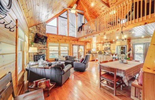 Butler House | Waterfront Watauga Lake Home with Private Dock!