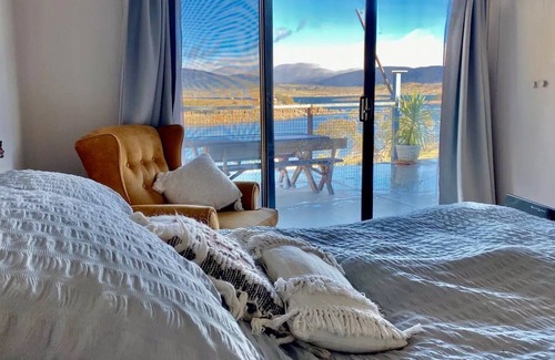 East Jindabyne Cabin | Waterfront with Lake and Mountain views
