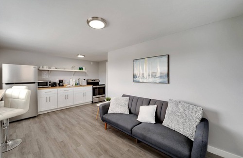 Tampa Apartment | Waterfront with Boat Ramp & Dock