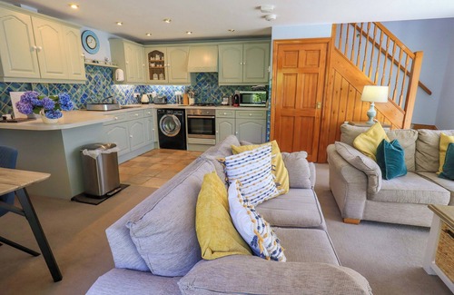 Windermere Cottage | WATERHEAD COTTAGE, with a garden in Troutbeck Bridge